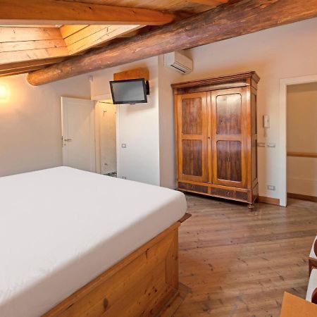 City Centre Rooms And Apartments فيرونا المظهر الخارجي الصورة
