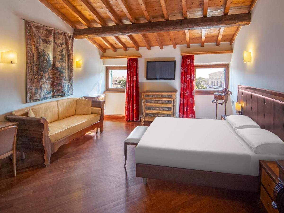 City Centre Rooms And Apartments فيرونا المظهر الخارجي الصورة
